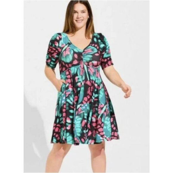 Torrid Skater Dress 1X Black Butterfly Print Stretchy Career Date Night Pockets - Picture 1 of 13